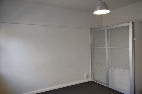 Photo of property in Hobson Flats, 8/1 Hobson Street, Pipitea, Wellington, 6011