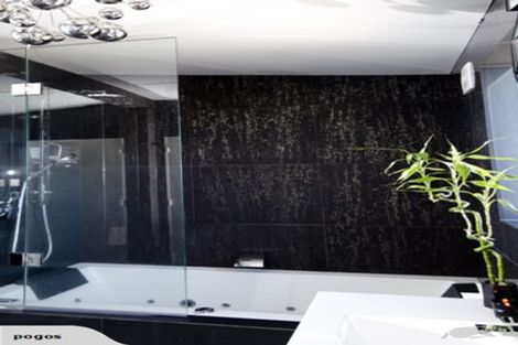 Photo of property in 185 Lake Road, Belmont, Auckland, 0622