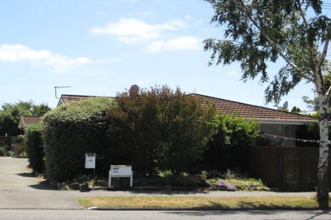 Photo of property in 24 Bentley Street, Russley, Christchurch, 8042