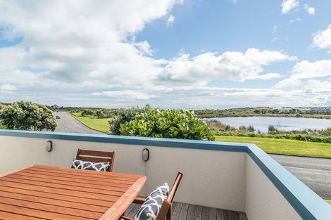 Photo of property in 292 Manly Street, Paraparaumu Beach, Paraparaumu, 5032