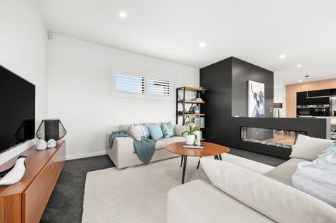 Photo of property in 16 Cuba Street, Petone, Lower Hutt, 5012