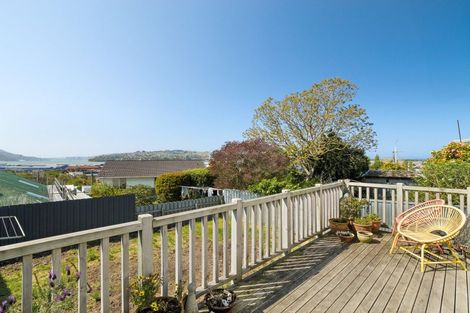 Photo of property in 10 Eglinton Road, The Glen, Dunedin, 9011