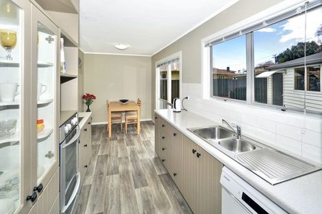 Photo of property in 2 Killarney Street, Te Puke, 3119