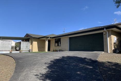 Photo of property in 9 Meharg Place, Fairview Heights, Auckland, 0632