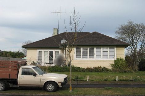 Photo of property in 6 Sare Crescent, Fairfield, Hamilton, 3214