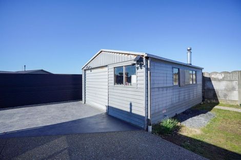 Photo of property in 131 Stirrat Street, Kingswell, Invercargill, 9812
