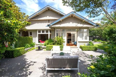 Photo of property in 11 Idris Road, Fendalton, Christchurch, 8052