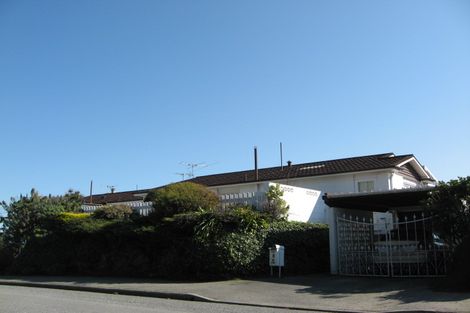 Photo of property in 1 Longhurst Terrace, Cashmere, Christchurch, 8022