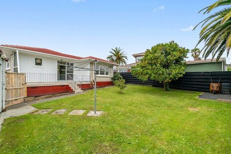 Photo of property in 20 Joyce Street, Pahurehure, Papakura, 2113