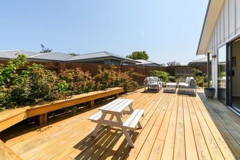 Photo of property in 22 Wescombe Grove, Feilding, 4702