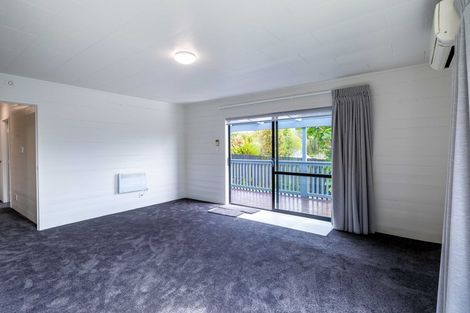 Photo of property in 184 Hutchinson Avenue, New Lynn, Auckland, 0600