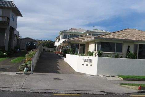 Photo of property in 2/17 The Parade, Bucklands Beach, Auckland, 2012