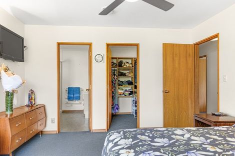 Photo of property in 39 Kew Road, Westport, 7825