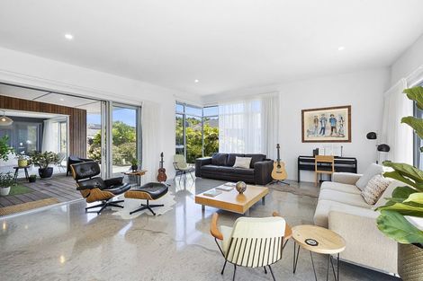 Photo of property in 75 Links Drive, Waiwhakaiho, New Plymouth, 4312