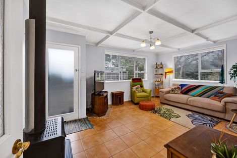 Photo of property in 2/6 Hood Place, Spotswood, New Plymouth, 4310