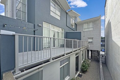 Photo of property in Mondrian Townhouses, 9/24 Hanson Street, Mount Cook, Wellington, 6021