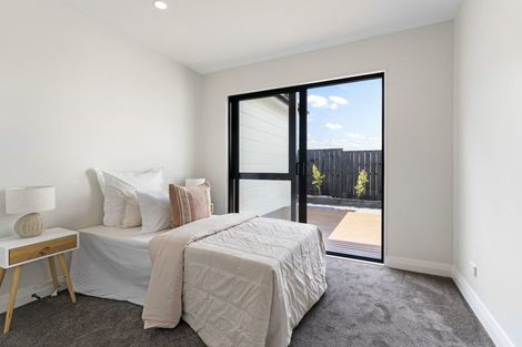 Photo of property in 51 Emerald Avenue, Rosehill, 2113