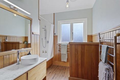 Photo of property in 173 Centaurus Road, Saint Martins, Christchurch, 8022