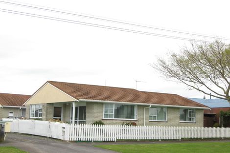 Photo of property in 4/57 Doone Street, Lynmouth, New Plymouth, 4310