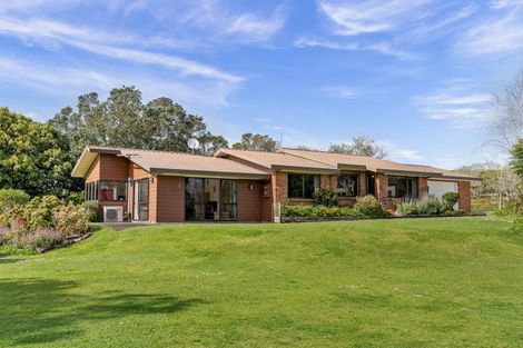 Photo of property in 951 Otaika Valley Road, Maungatapere, Whangarei, 0170
