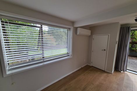 Photo of property in 39 Tamahere Drive, Glenfield, Auckland, 0629