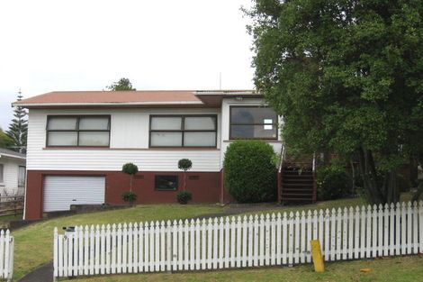 Photo of property in 9 O'donn Avenue, Beach Haven, Auckland, 0626
