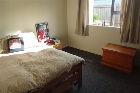 Photo of property in 5b Sylvia Street, Parklands, Christchurch, 8083