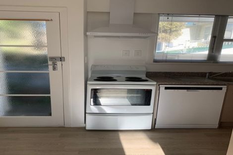 Photo of property in 378 Muritai Road, Eastbourne, Lower Hutt, 5013