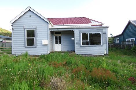 Photo of property in 3 Herald Street, Reefton, 7830