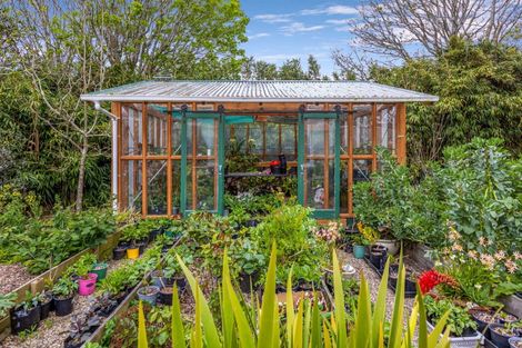 Photo of property in 840 Pukearuhe Road, Waiiti, Urenui, 4377