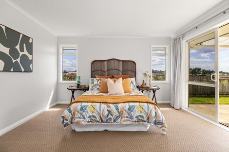 Photo of property in 60 Alva Glen Place, Pyes Pa, Tauranga, 3112