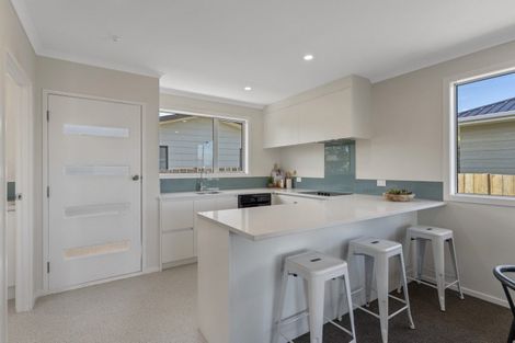 Photo of property in 4b Reid Grove, Richmond Heights, Taupo, 3330