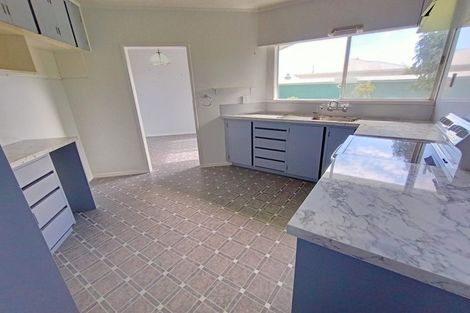 Photo of property in 55 Browne Street, Waitara, 4320