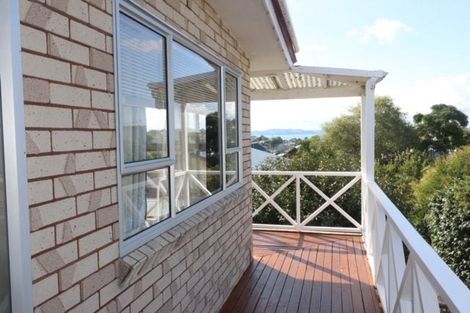 Photo of property in 35a Wade River Road, Stanmore Bay, Whangaparaoa, 0932