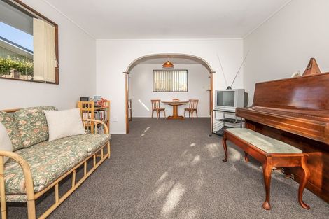 Photo of property in 143 Queen Street, Westport, 7825