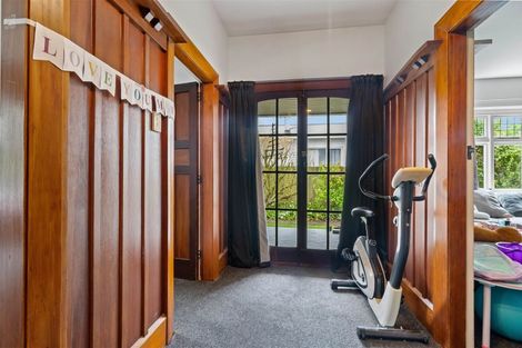 Photo of property in 6 Nortons Road, Avonhead, Christchurch, 8042