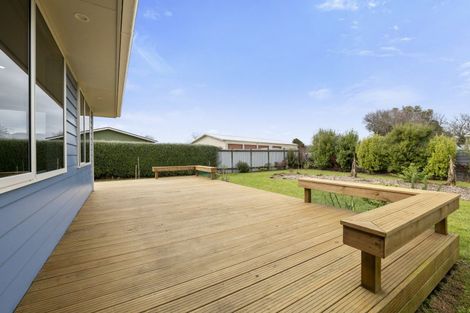 Photo of property in 9 Manuka Place, Hawera, 4610