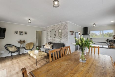 Photo of property in 18b Lupin Road, Otaki, 5512