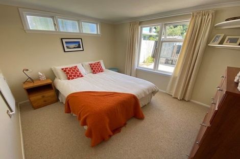 Photo of property in 30 Martin Road, Paraparaumu Beach, Paraparaumu, 5032