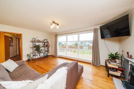 Photo of property in 66 Phillips Street, Sanson, 4817