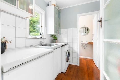 Photo of property in 38 Urlich Avenue, Melville, Hamilton, 3206