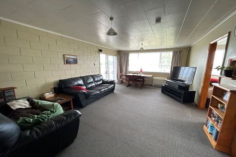 Photo of property in 114 Rolleston Street, Hokitika, 7810
