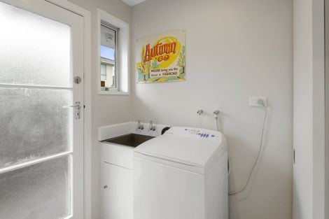 Photo of property in 2/24 Champion Street, Edgeware, Christchurch, 8013