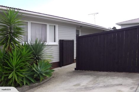 Photo of property in 52b Alfriston Road, Manurewa East, Auckland, 2102