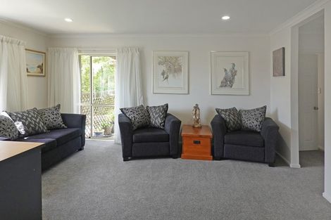 Photo of property in 6 San Angelo Court, Henderson, Auckland, 0612