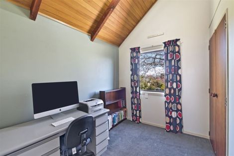 Photo of property in 20 Karnak Crescent, Russley, Christchurch, 8042