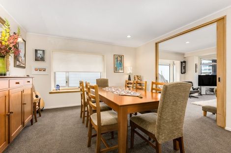 Photo of property in 2/227 The Terrace, Wellington Central, Wellington, 6011
