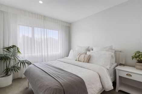 Photo of property in 10 Sioux Road, Hobsonville, Auckland, 0616