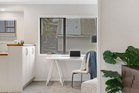 Photo of property in 54 Robbies Road, Shelly Park, Auckland, 2014