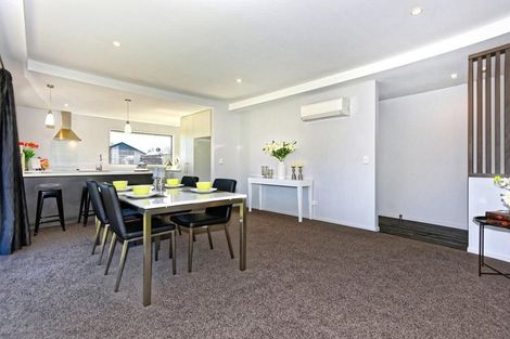 Photo of property in 10 Burford Way, Rolleston, 7615